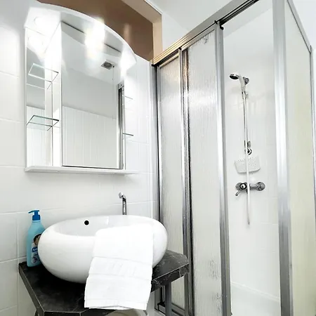 Apartment Schutzen-sterne *